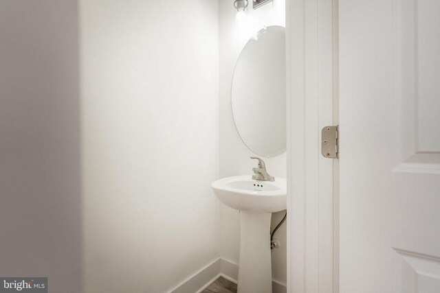 29 Dove Ct, Bumpass, VA 23024 - bathroom featuring a sink