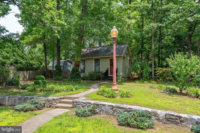 411 Laurel Ave, Fredericksburg, VA 22408 - single story home with entry steps