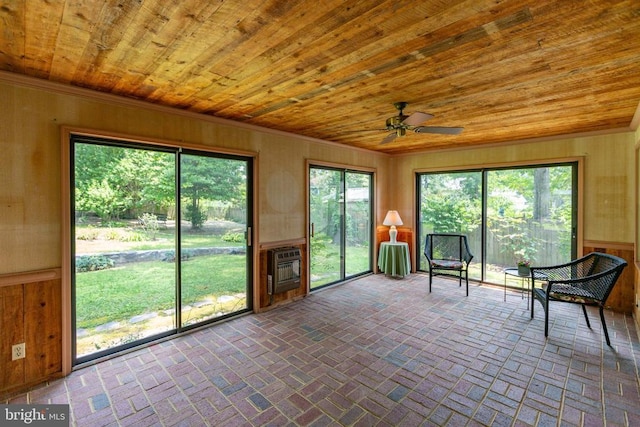 411 Laurel Ave, Fredericksburg, VA 22408 - sunroom / solarium featuring heating unit and a ceiling fan