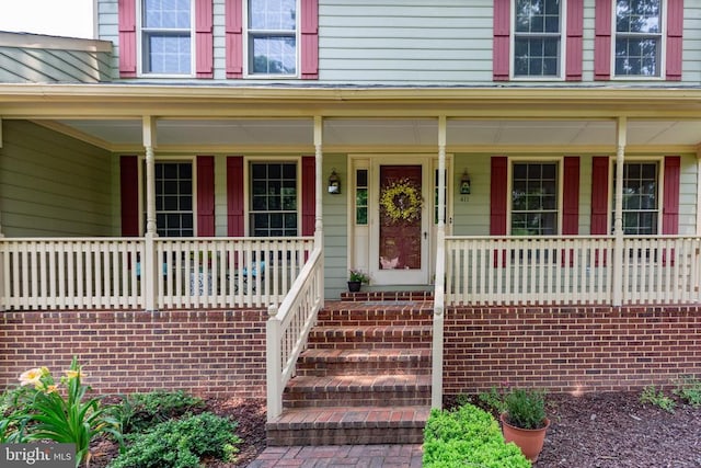 411 Laurel Ave, Fredericksburg, VA 22408 - entrance to property with a porch