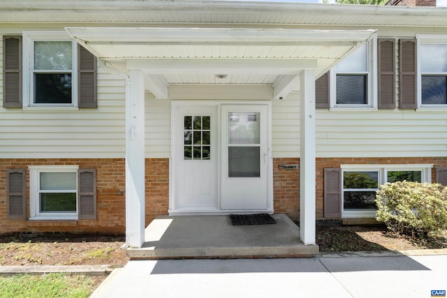 2612 Lawrence Rd, Charlottesville, VA 22901 - entrance to property with brick siding