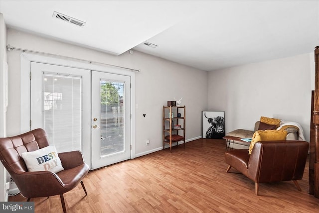 2211 Rock Creek Rd, Fredericksburg, VA 22407 - sitting room featuring light wood-style flooring and baseboards