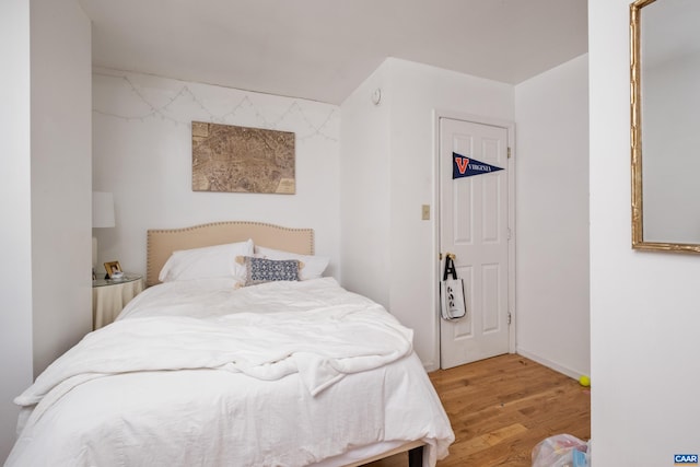 1124 Preston Ave, Charlottesville, VA 22903 - bedroom with wood finished floors