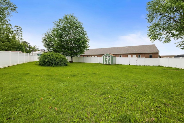 2090 Annandale Ct, Rockingham, VA 22801 - view of yard