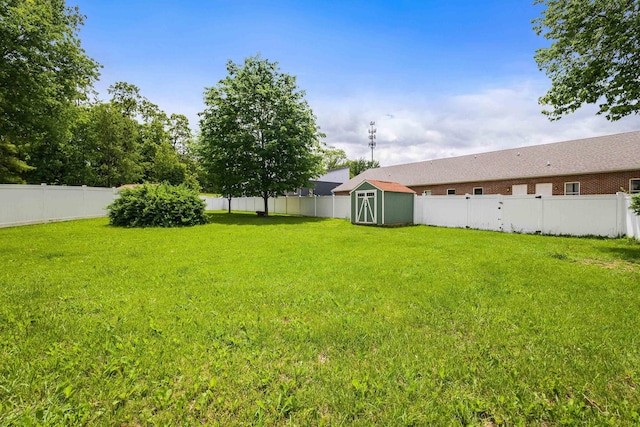 2090 Annandale Ct, Rockingham, VA 22801 - view of yard