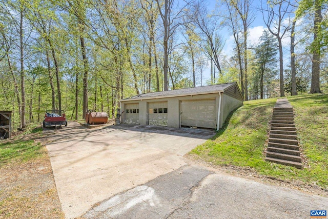 330 Carrsbrook Dr, Charlottesville, VA 22901 - view of detached garage