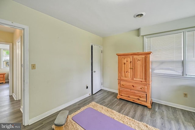 102 Washington St E, Remington, VA 22734 - bedroom with wood finished floors and baseboards