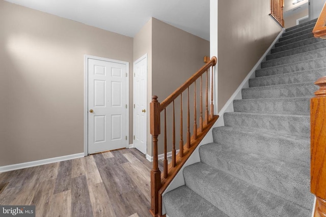 12190 Remland Ct, Remington, VA 22734 - stairway with wood finished floors and baseboards