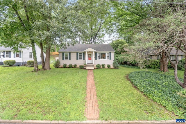 1605 Oakleaf Ln, Charlottesville, VA 22903 - single story home featuring a front lawn