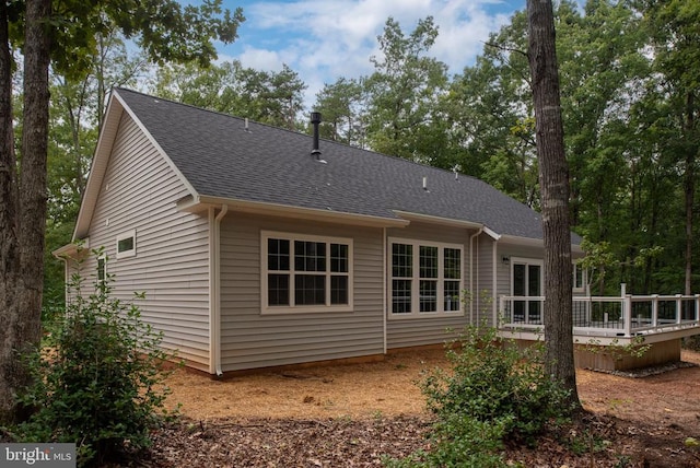 79 Hickory Cir, Mineral, VA 23117 - back of property featuring a wooden deck and roof with shingles
