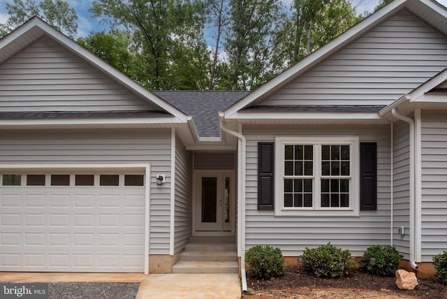 79 Hickory Cir, Mineral, VA 23117 - ranch-style home with a garage and roof with shingles