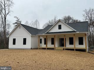 Old Lawyers Rd, Unionville, VA 22567 - back of property with covered porch