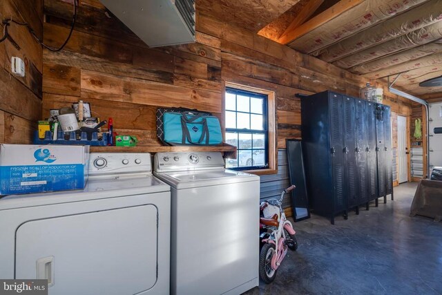 1246 Whispering Hill Rd, Luray, VA 22835 - laundry area with independent washer and dryer and wooden walls