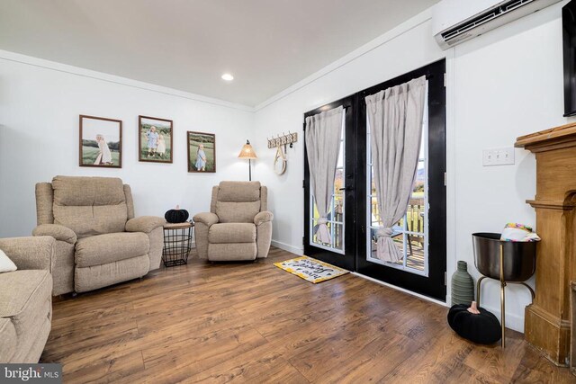 1246 Whispering Hill Rd, Luray, VA 22835 - living area featuring a wall mounted air conditioner, wood finished floors, recessed lighting, ornamental molding, and baseboards
