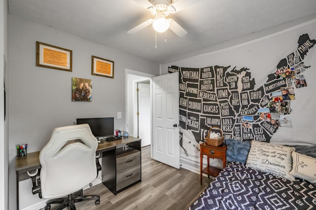 701 Horseshoe Cir, Stuarts Draft, VA 24477 - office area featuring wood finished floors and ceiling fan