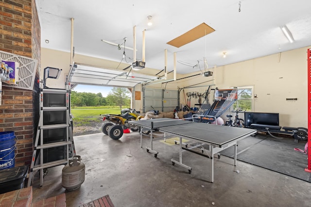 701 Horseshoe Cir, Stuarts Draft, VA 24477 - garage featuring a garage door opener