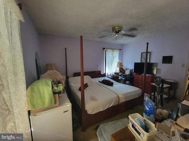 216 Wakefield Dr, Locust Grove, VA 22508 - bedroom with a textured ceiling and a ceiling fan