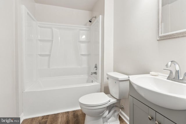 92 Aspen Hill Rd, Mineral, VA 23117 - full bathroom with wood finished floors, toilet, shower / tub combination, and vanity