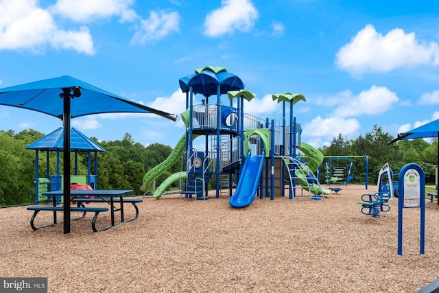 5505 Spring Bluff Ct, Fredericksburg, VA 22407 - view of community play area