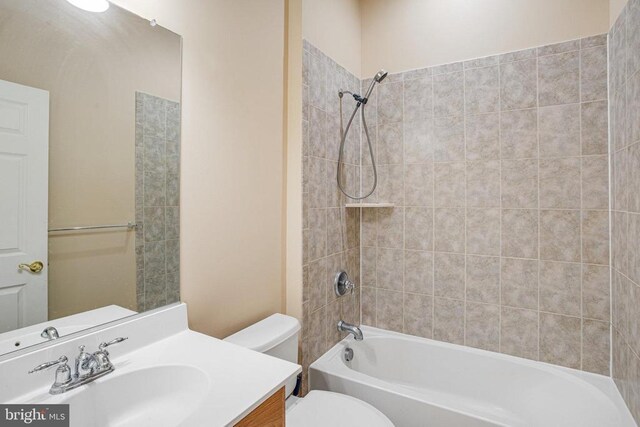 5409 Rich Mountain Way E, Fredericksburg, VA 22407 - full bath with vanity, toilet, and  shower combination