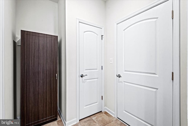 6607 Golden Pheasant Run, Fredericksburg, VA 22407 - entrance foyer with baseboards