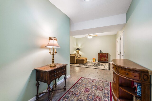 4056 Palmer Rd, Mcgaheysville, VA 22840 - hallway featuring baseboards