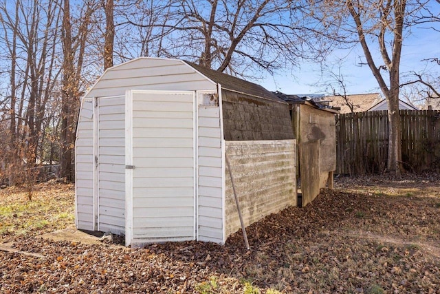 419 College Cir, Staunton, VA 24401 - view of shed