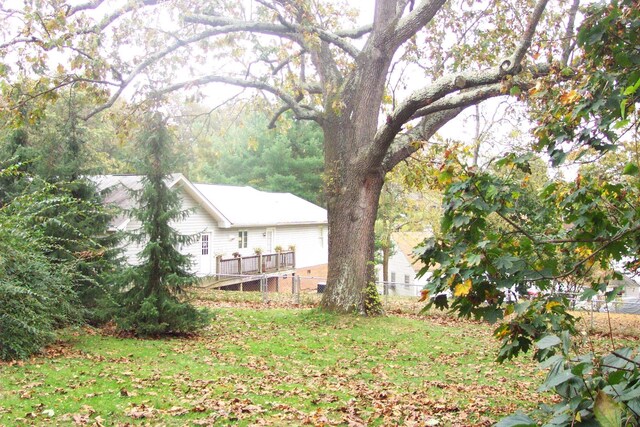 419 College Cir, Staunton, VA 24401 - view of yard featuring a deck