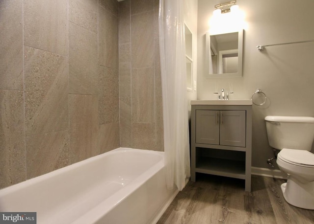 4605 Club Cart Cir, Fredericksburg, VA 22408 - bathroom with wood finished floors, shower / tub combo, and vanity