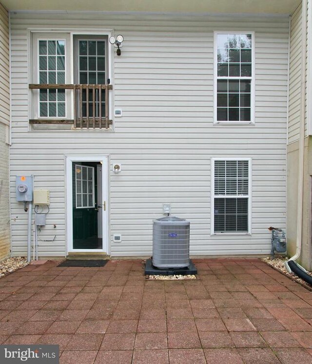 4605 Club Cart Cir, Fredericksburg, VA 22408 - back of property featuring a patio