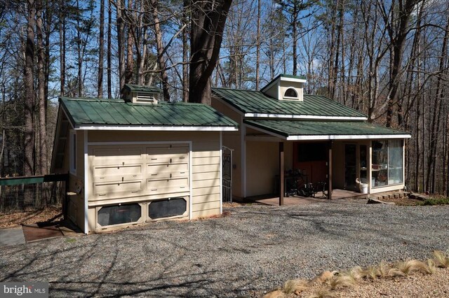 5864 Wyant Ln, Charlottesville, VA 22903 - view of garage