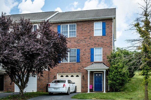551 Pointe Dr, Harrisonburg, VA 22801 - photo 1
