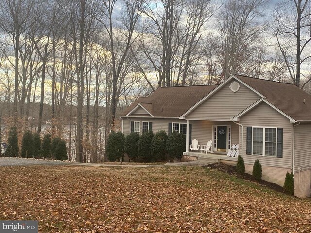 6029 Lost Cove Dr, Mineral, VA 23117 - view of front of home featuring a porch and a shingled roof
