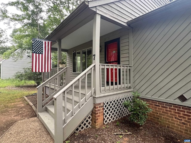 7 Englewood Dr, Palmyra, VA 22963 - doorway to property