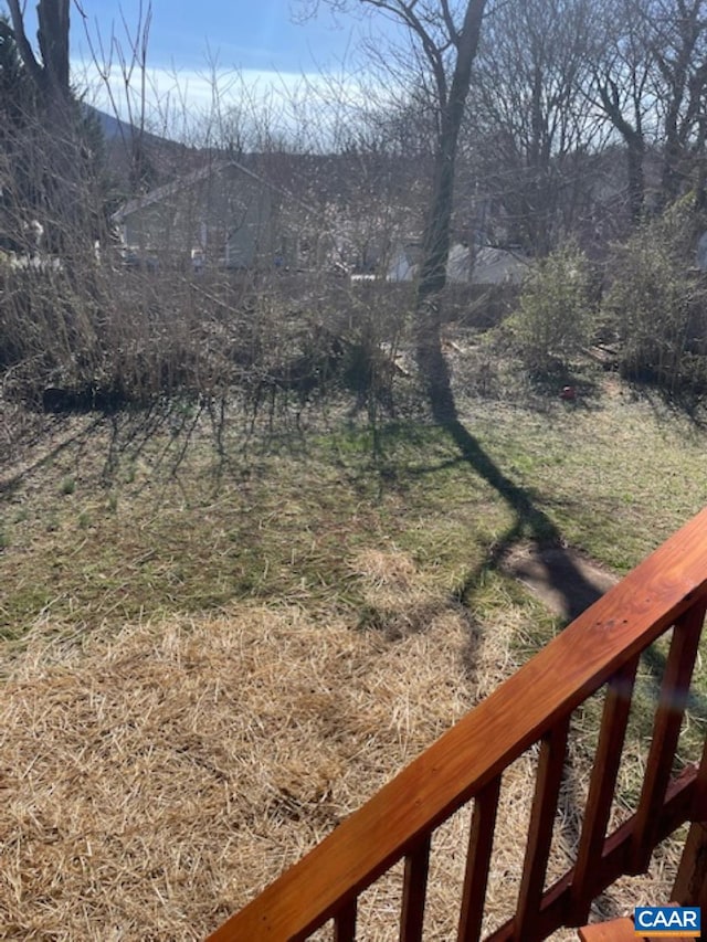 1414 Midland St, Charlottesville, VA 22902 - view of yard