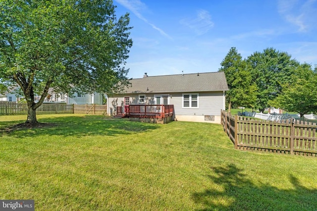 11505 Brian Dr, Fredericksburg, VA 22407 - rear view of property with a wooden deck and a fenced backyard