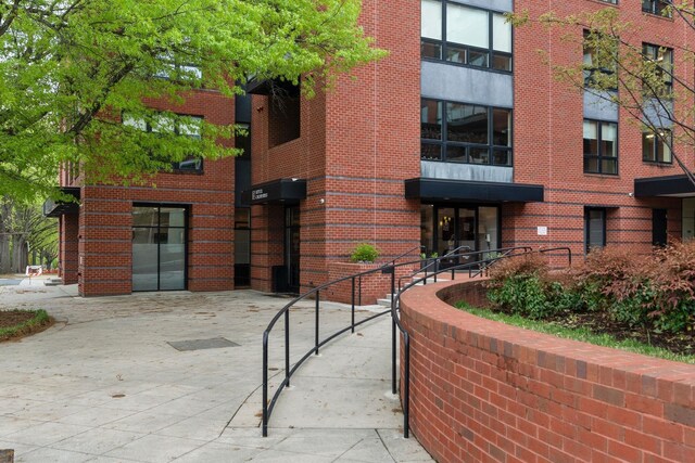 200 Garrett St Unit 609, Charlottesville, VA 22902 - view of apartment building / complex