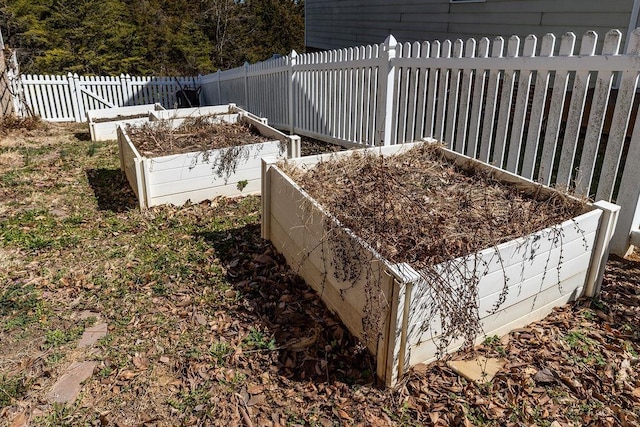 entry to storm shelter with fence