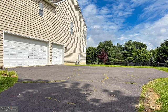  - garage with driveway