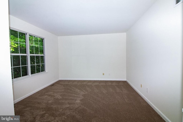 5903 Vista Ct, Fredericksburg, VA 22407 - carpeted empty room with baseboards