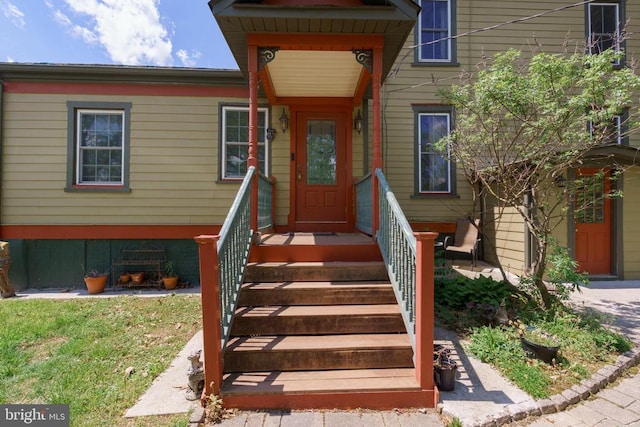 215 Fredericksburg Ave, Louisa, VA 23093 - view of property entrance