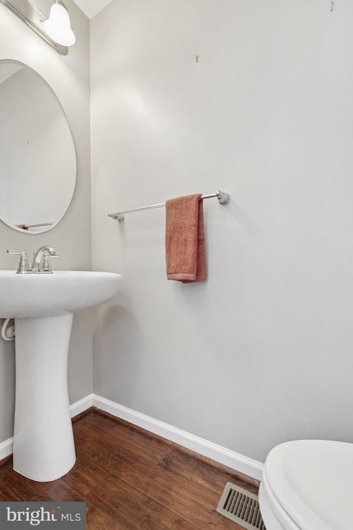 3103 Alliance Ct, Fredericksburg, VA 22408 - bathroom featuring wood finished floors