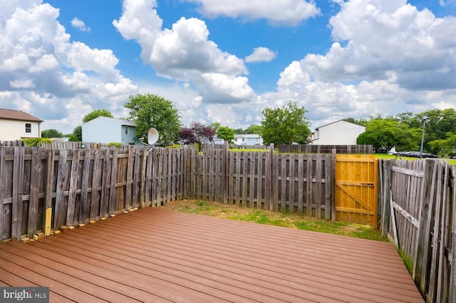5143 Cottonwood Ct, Fredericksburg, VA 22407 - wooden terrace featuring a fenced backyard and a gate