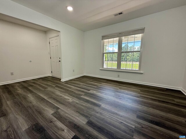 610 Landover Rd, Troy, VA 22974 - photo 16