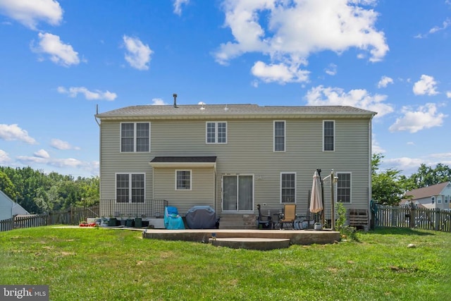 11721 Hoover Ln, Fredericksburg, VA 22407 - rear view of house with a patio and a fenced backyard