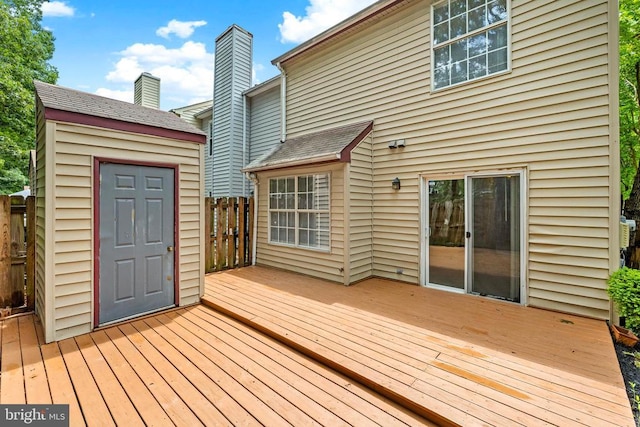 11260 Girven Ct, Fredericksburg, VA 22407 - wooden terrace with an outdoor structure