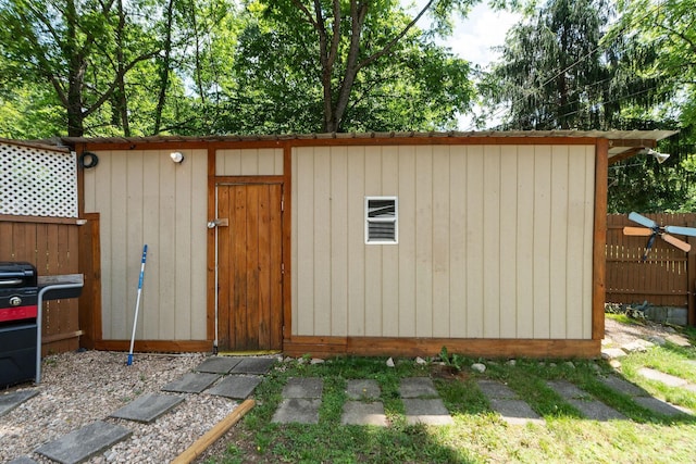 143 Pkin Ln, Raphine, VA 24472 - view of shed