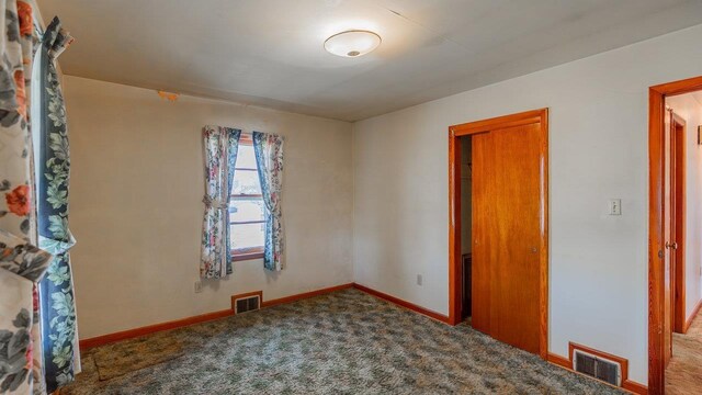 338 Fairfax Ave, Elkton, VA 22827 - unfurnished room featuring carpet and baseboards