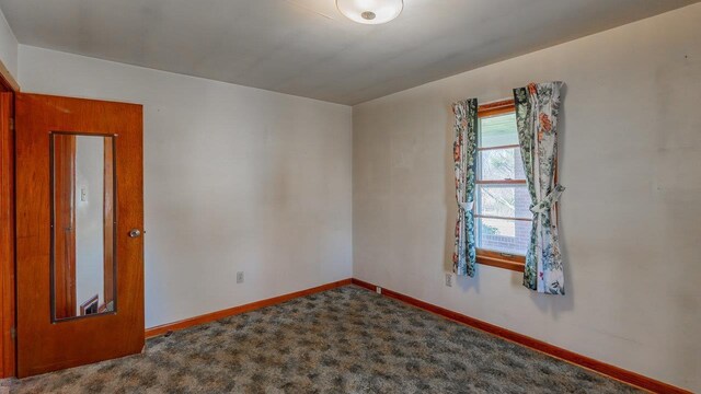338 Fairfax Ave, Elkton, VA 22827 - spare room with carpet and baseboards
