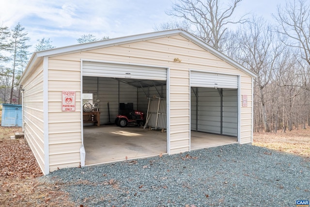 view of detached garage
